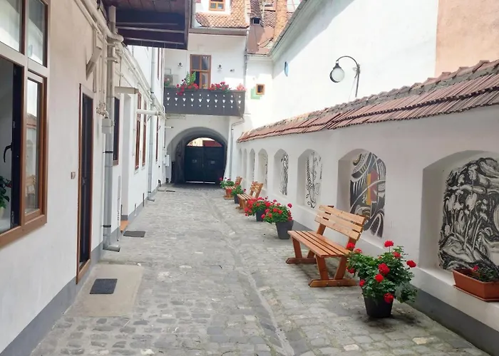 Old Center-cozy Corner # 1 *